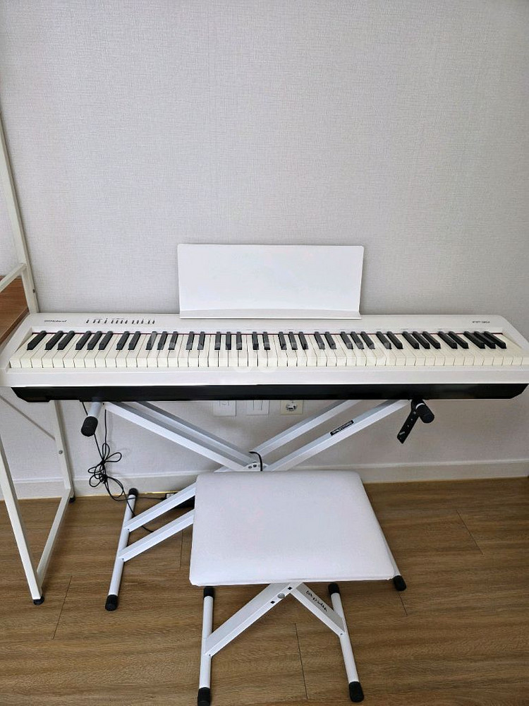 롤랜드 fp-30 피아노 건반 화이트 상태굿--1