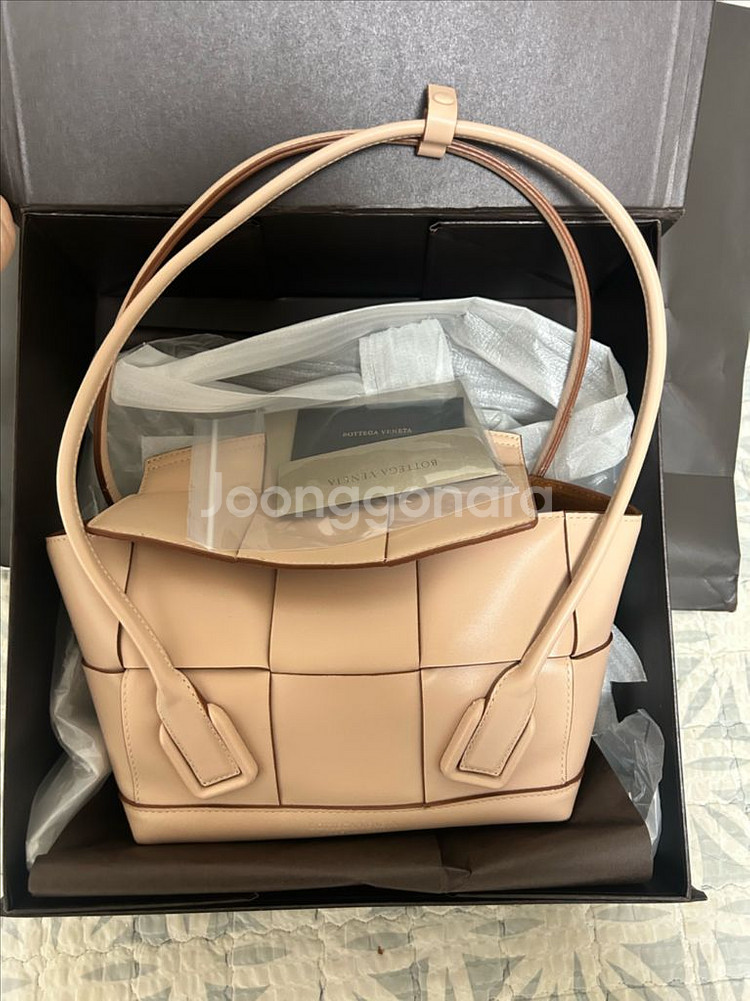 보테가베네타 아르코 33 누드베이지--0