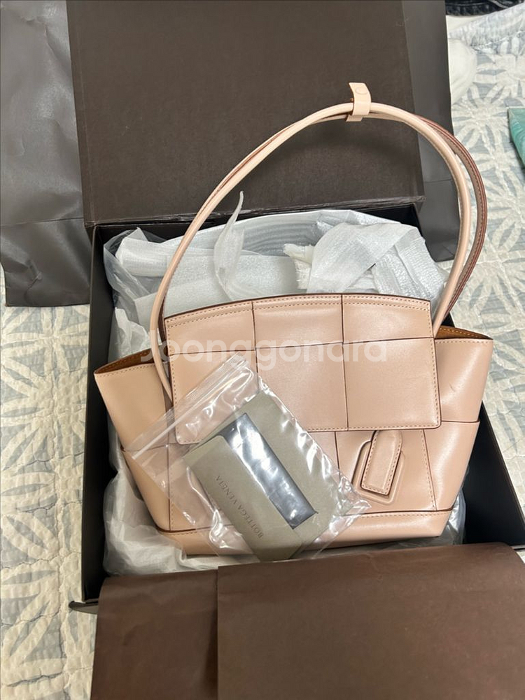 보테가베네타 아르코 33 누드베이지--9