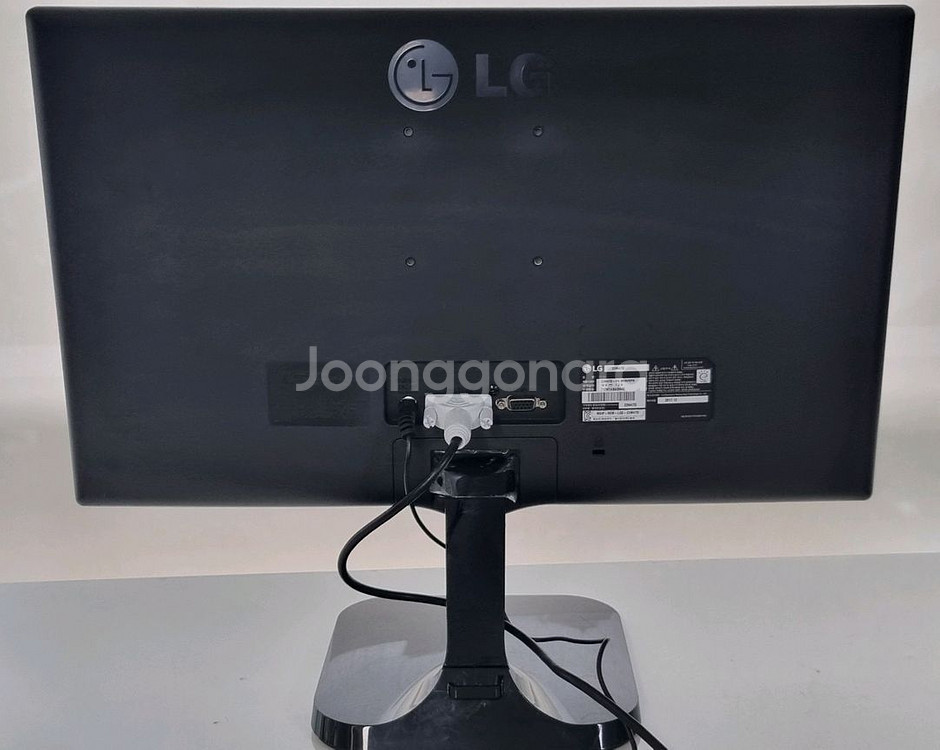 깨끗 LG 정품 무결점 22인치LED모니터 22M47D--1
