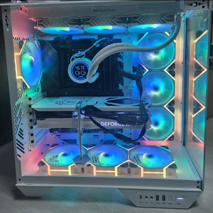 평택)9600X RTX4070tisu 고사양게이밍컴퓨터