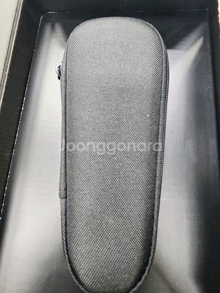 브라운 시리즈8 전기면도기 sonic 8450cc--4