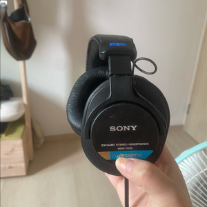 Sony 다이나믹 스테레오 헤드폰 MDR-7506
