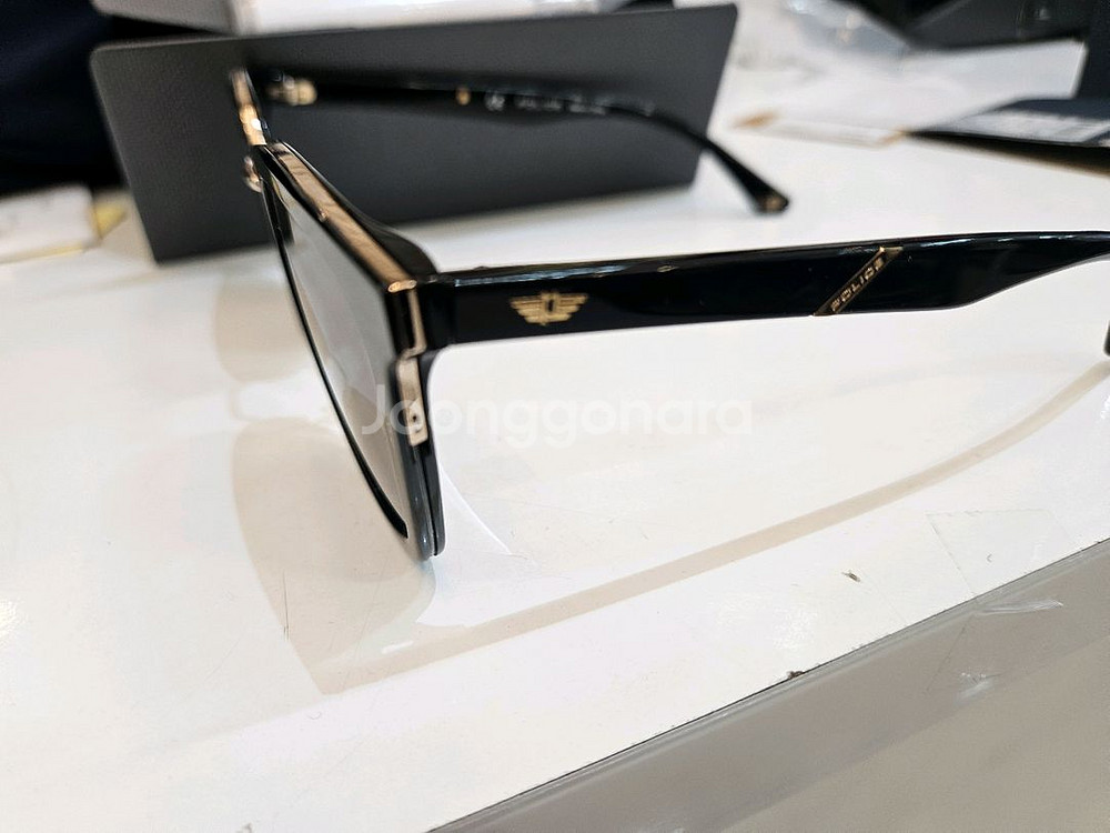 폴리스 님녀공용 선글라스--4