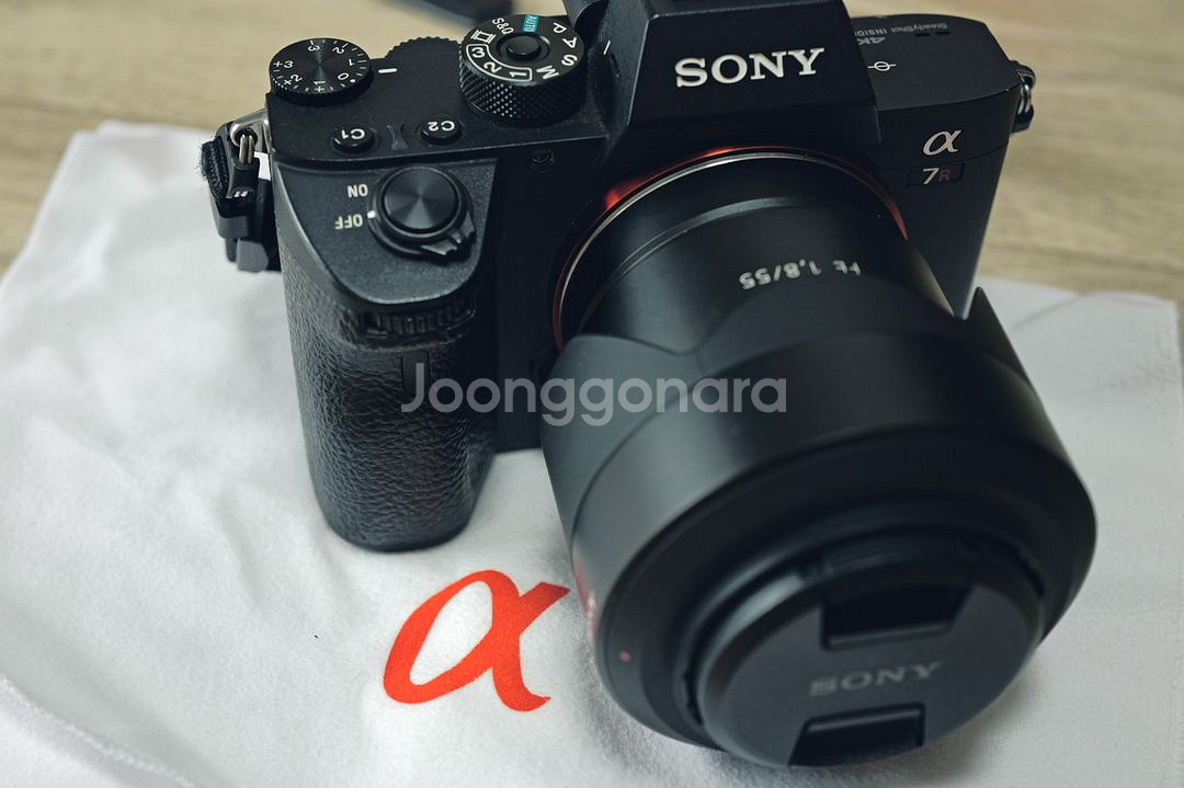 소니 A7R3 + sel55f18z + 배터리 + 가방--1