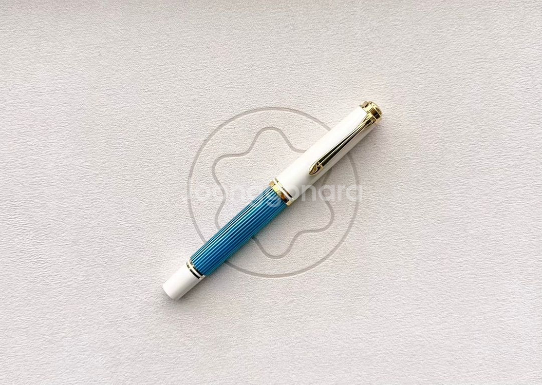 펠리칸 M600 터콰이즈 화이트 EF 만년필--1