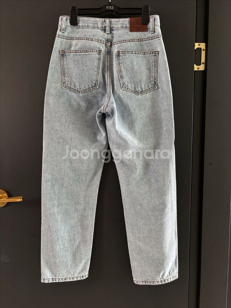 망고매니플리즈 LIGHT REGULAR JEANS--11