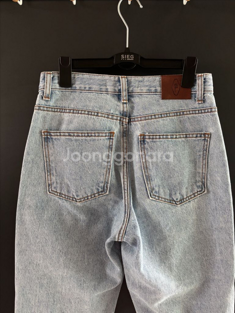 망고매니플리즈 LIGHT REGULAR JEANS--13