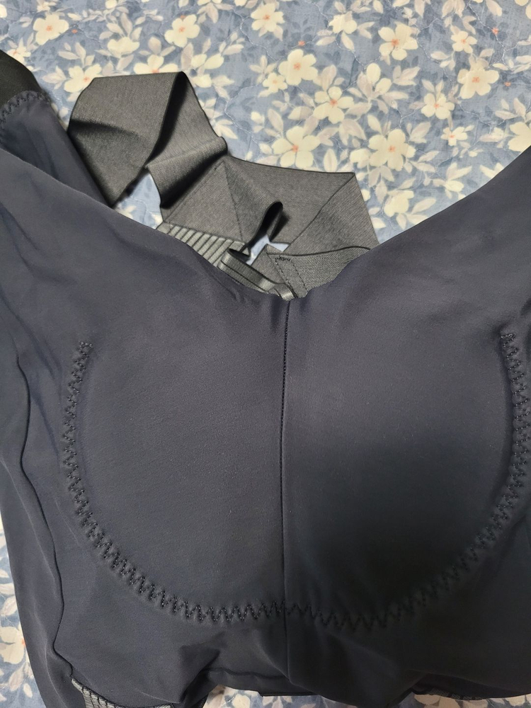 아소스 이큅 RS 빕숏 타르가 이미지