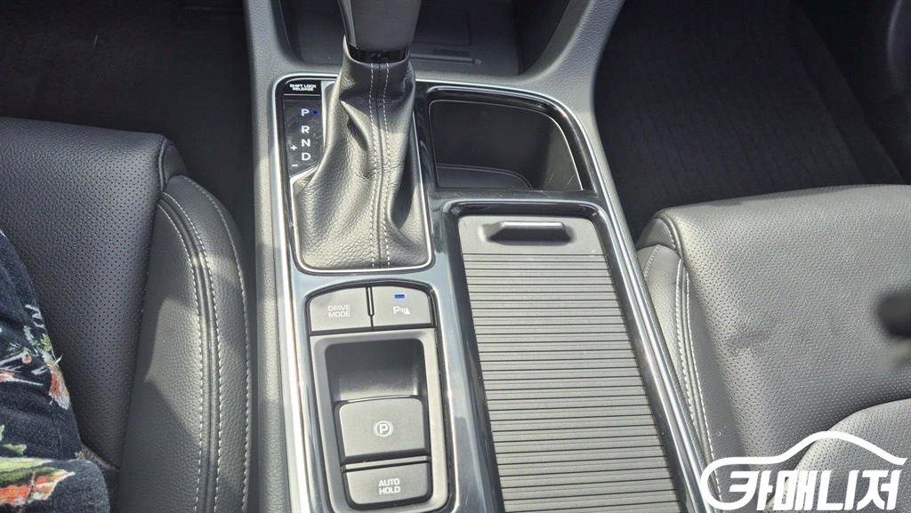 [현대]쏘나타 뉴 라이즈 2.0 모던 (5인승) #앱특--9