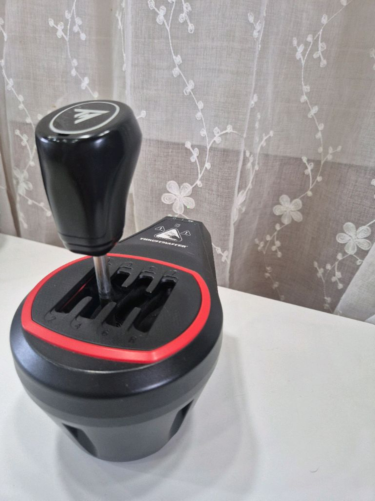 트러스트마스터t300rs 이미지