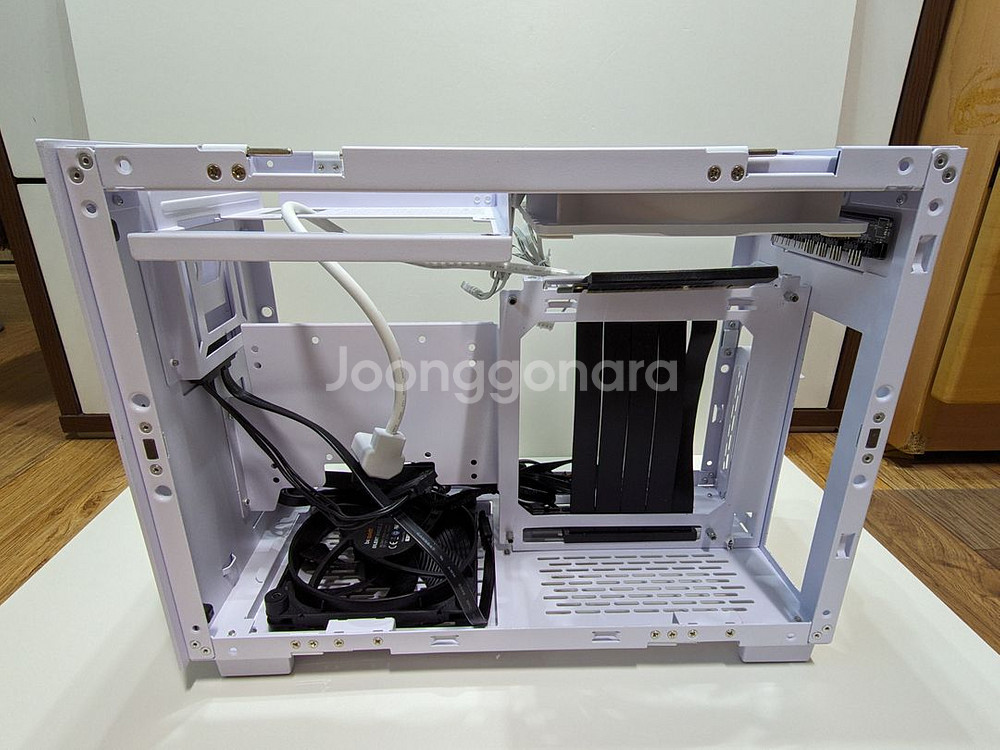 리안리 Q58 PCIE3.0 ITX 케이스 판매--6