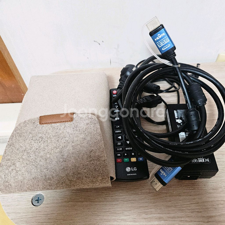 LG 씨네빔 PH550S 빔 프로젝터--9