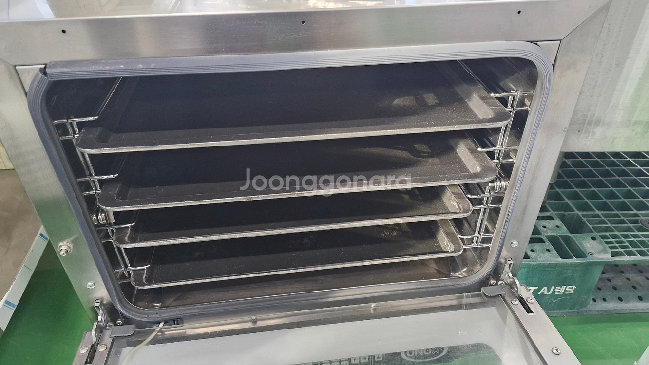 우녹스 XFT135 렉포함 팝니다--2