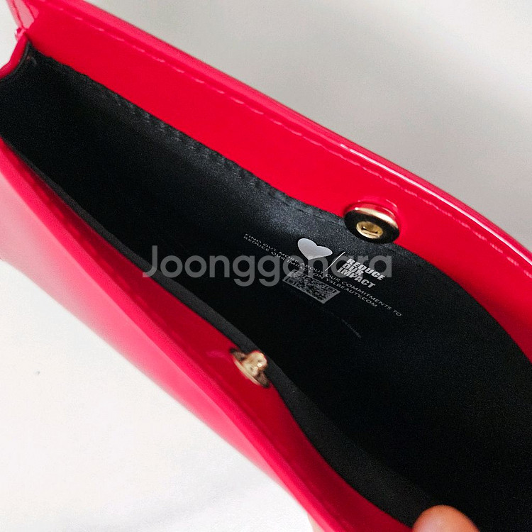 YSL 생로랑 뷰티 에나멜 레드 파우치 정품 새제품--3