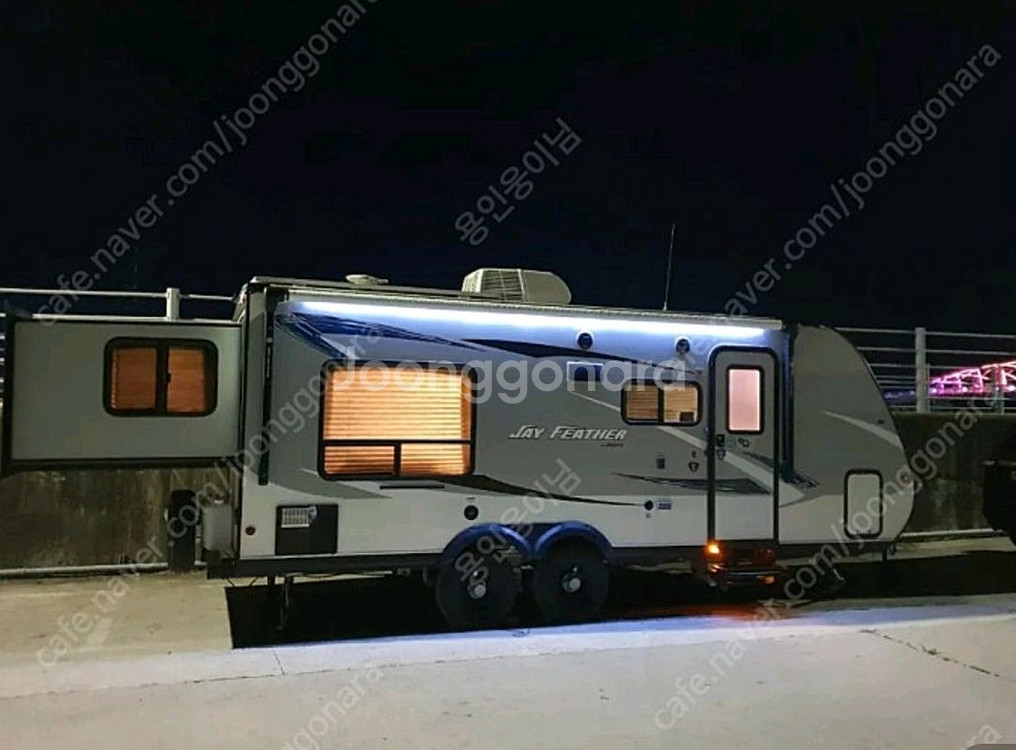 제이코 x213 카라반 후면확장형 2500만원--9