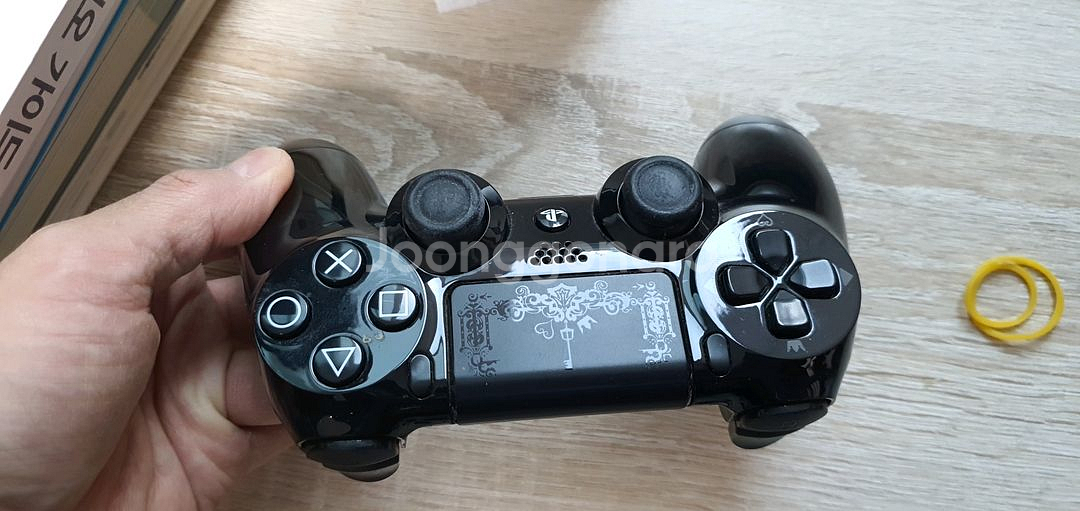 PS4 듀얼쇼크4 킹덤하츠 에디션 + 킹덤하츠 3--3