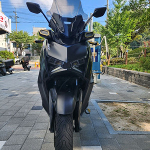 야마하 xmax 300