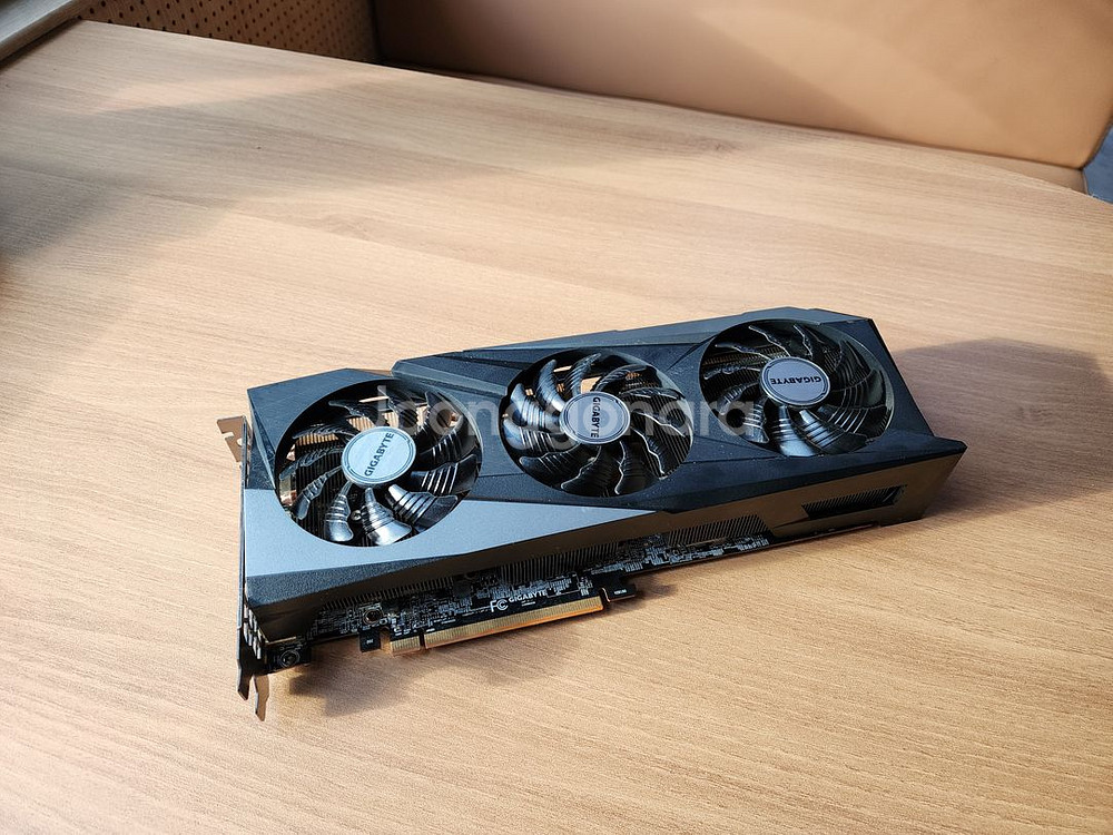 GIGABYTE 3070Ti 기가바이트 그래픽카드--2