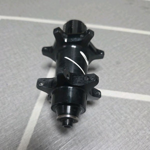 zipp404 리어 허브