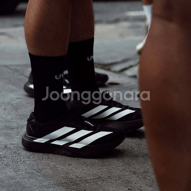 UVU 러닝 양말 블랙--0