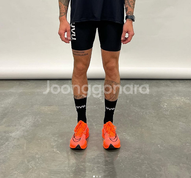 UVU 러닝 양말 블랙--1