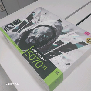 미개봉) 갤럭시 RTX5070 Ti HOF GAMING