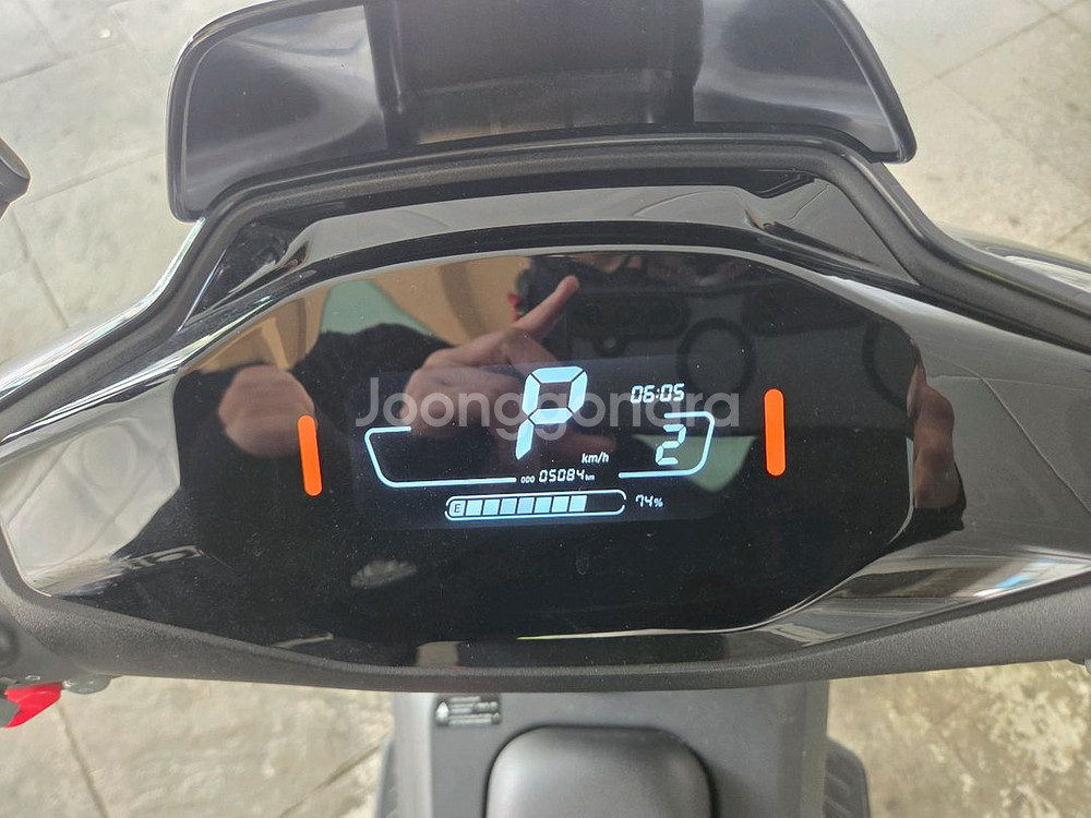 세그웨이 나인봇 F90M 번호판 필요없는 전기스쿠터--4