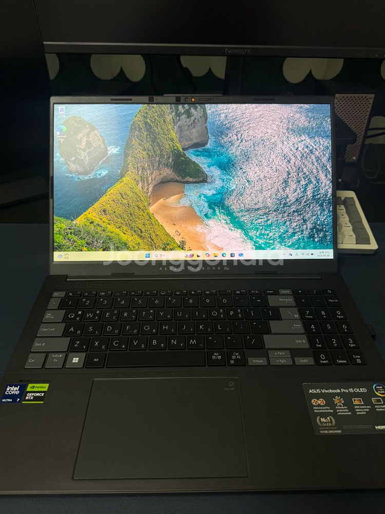 ASUS Vivobook Pro 15 OLED--4