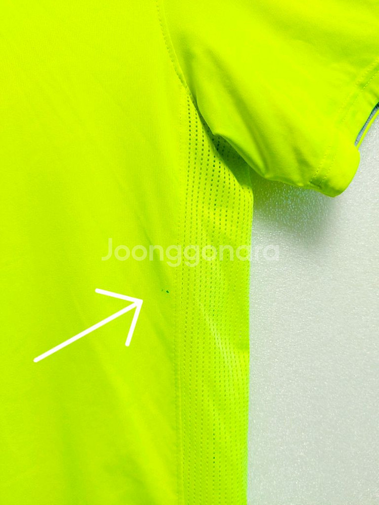 나이키 기능성반팔티100 런닝 조깅 마라톤 드라이핏--1