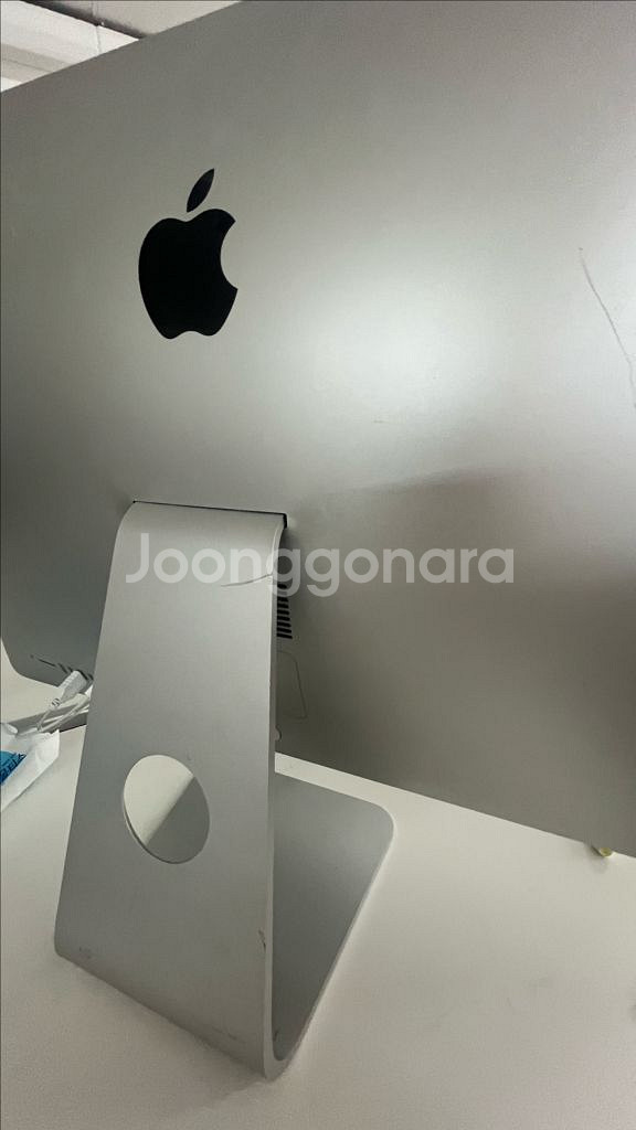 아이맥 27인치 Retina 5K i5 쿼드코어 RAM--4