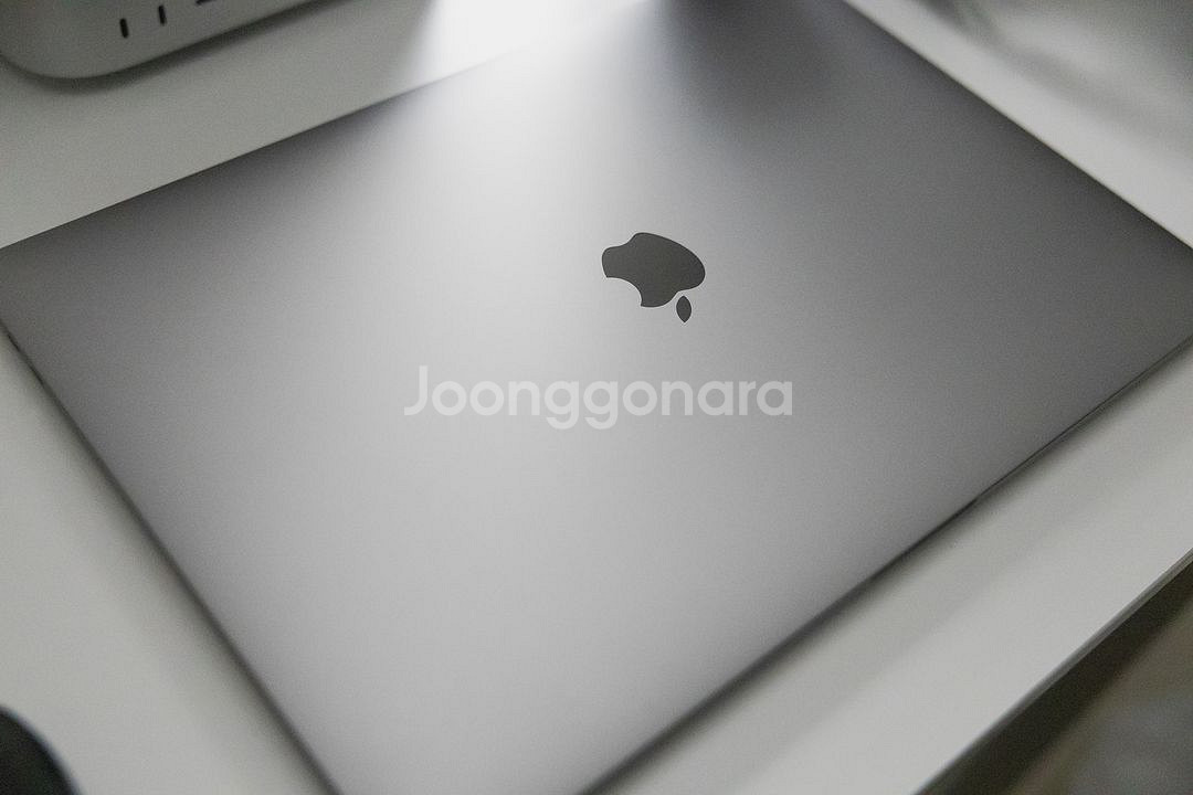 맥북프로 2019, 15inch, i9, 32gb--0