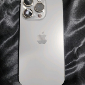 아이폰 15프로 내추럴 티타늄 256GB