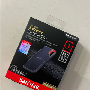 샌디스크 Extreme SSD 1TB (미개봉)
