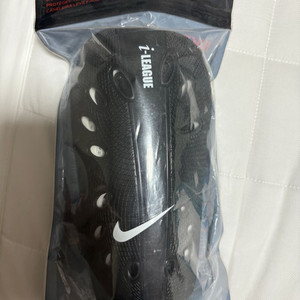 미개봉 나이키 정강이 보호대