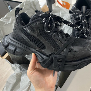 (새상품)발렌시아가 3XL 블랙 39사이즈