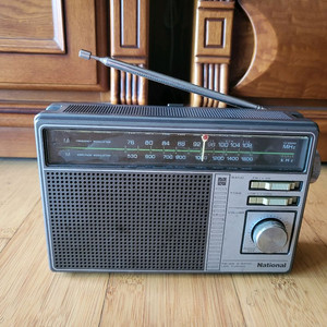 내쇼날파나소닉 RF-609 레트로라디오