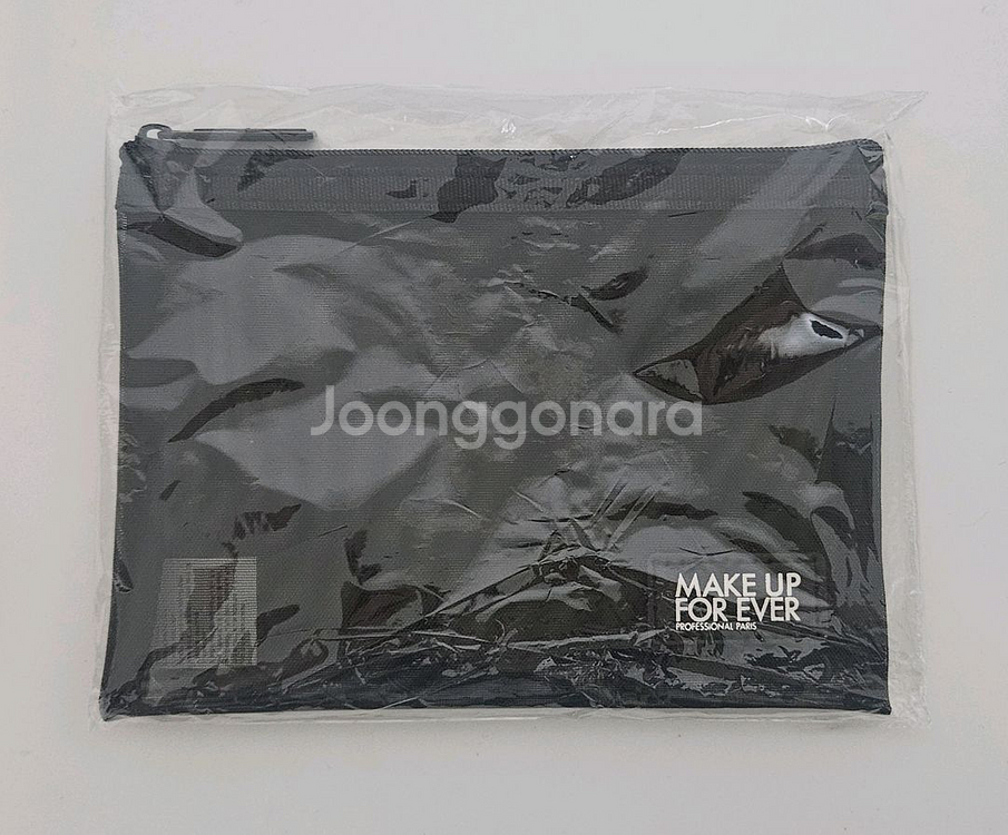 택포) 메이크업포에버 매쉬파우치 메쉬파우치 블랙 파우치--1