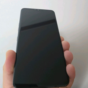 LG V50 스마트폰 팝니다.