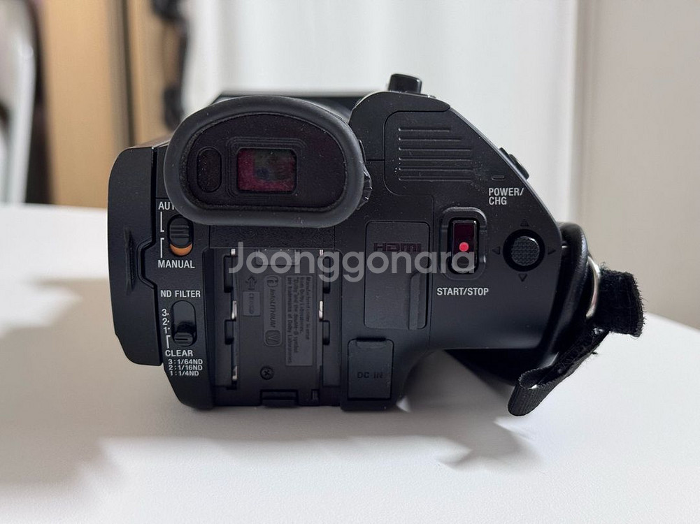 Sony Ax700 캠코더 팝니다--3