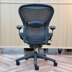 허먼밀러 에어론 블랙 B사이즈