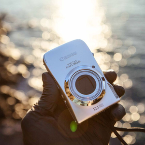 Canon IXUS 990 IS 디지털카메라