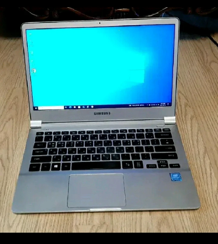 삼성 슬림 노트북 13인치 NT900X3K-K26 이미지