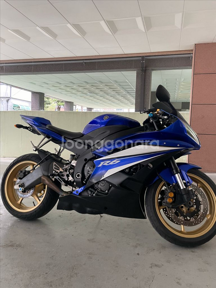 야마하 R6 짧은 키로수 팝니다--3