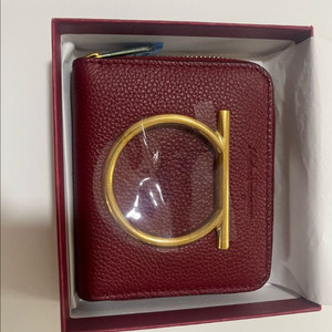 페라가모 반지갑 22D290 카민 새상품