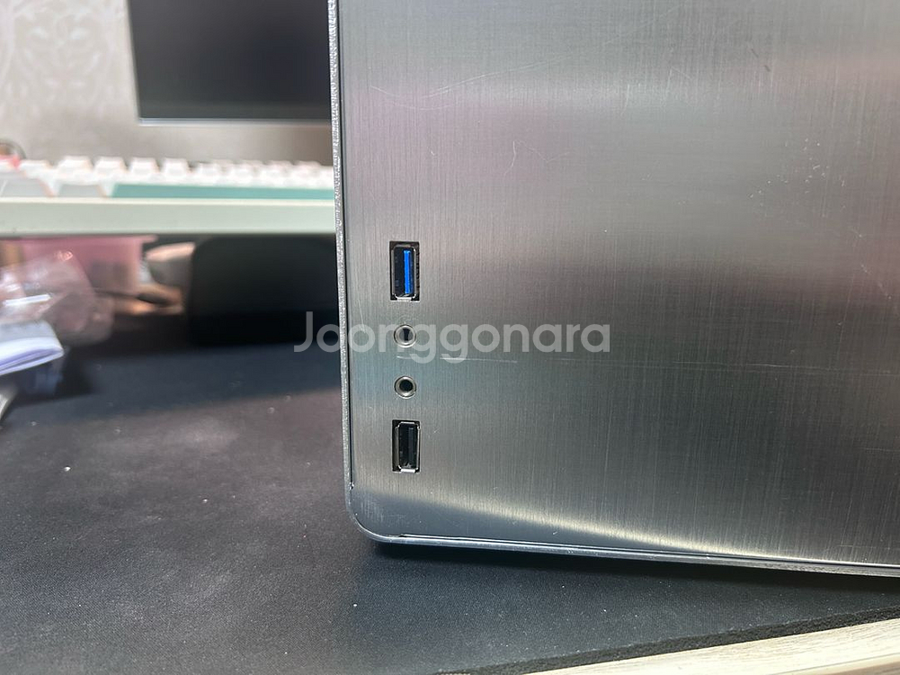 미니 알루미늄 PC 케이스 팝니다.(한성컴퓨터 미니슈트--4