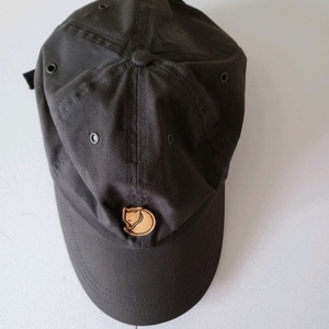 FJALL RAVEN 피엘라벤 여우 모자 L/XL