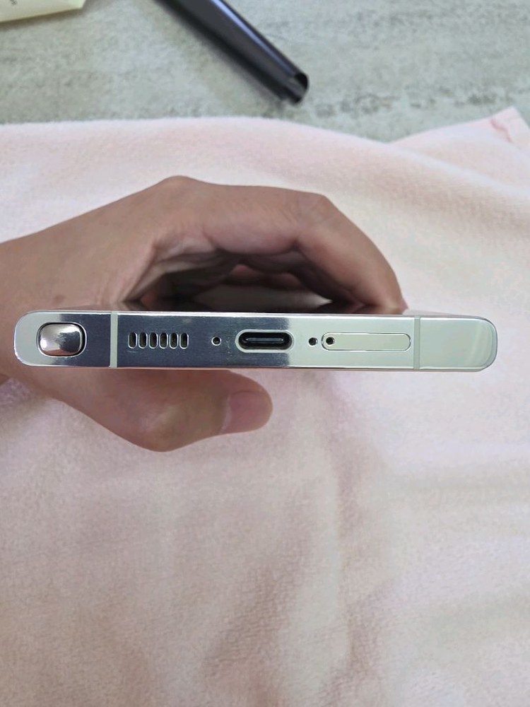 겔럭시울트라23 512기가 크림 판매 이미지