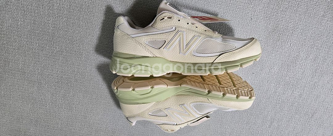 뉴발란스 U990BO4 290사이즈--3