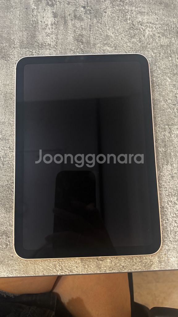 아이패드미니6 wifi+샐룰러 사용감거의 없는 s급제품--2